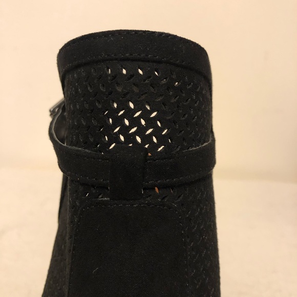 MIA Open Toe Black Sling Back Block Heels Chic Mobwife Sexy Witchy - Picture 7 of 11